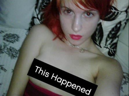 hayley williams twitter picture. hayley williams twitter.
